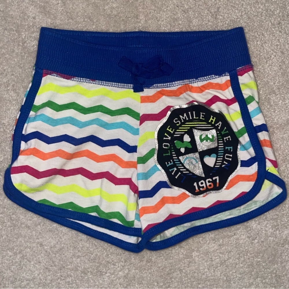 Chevron shorts